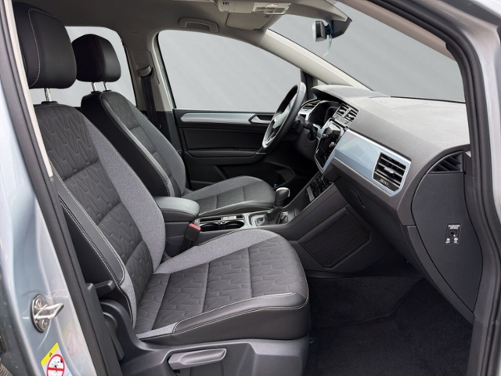 Volkswagen Touran – Bild 11