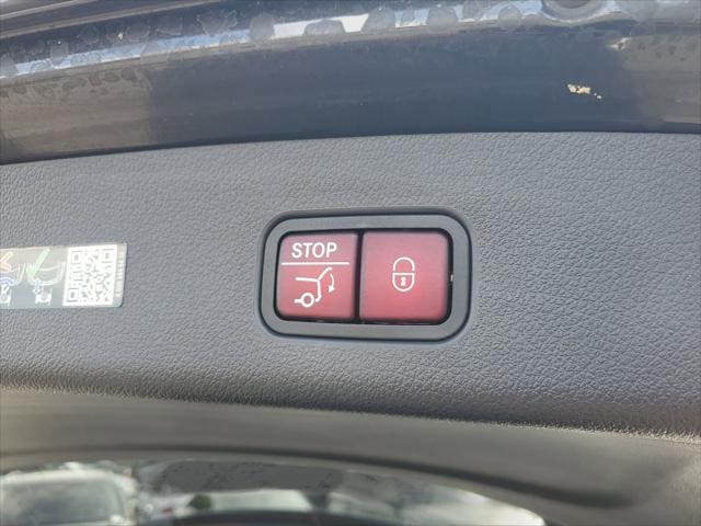 2023 Mercedes-Benz GLC GLC 300 - Photo 11