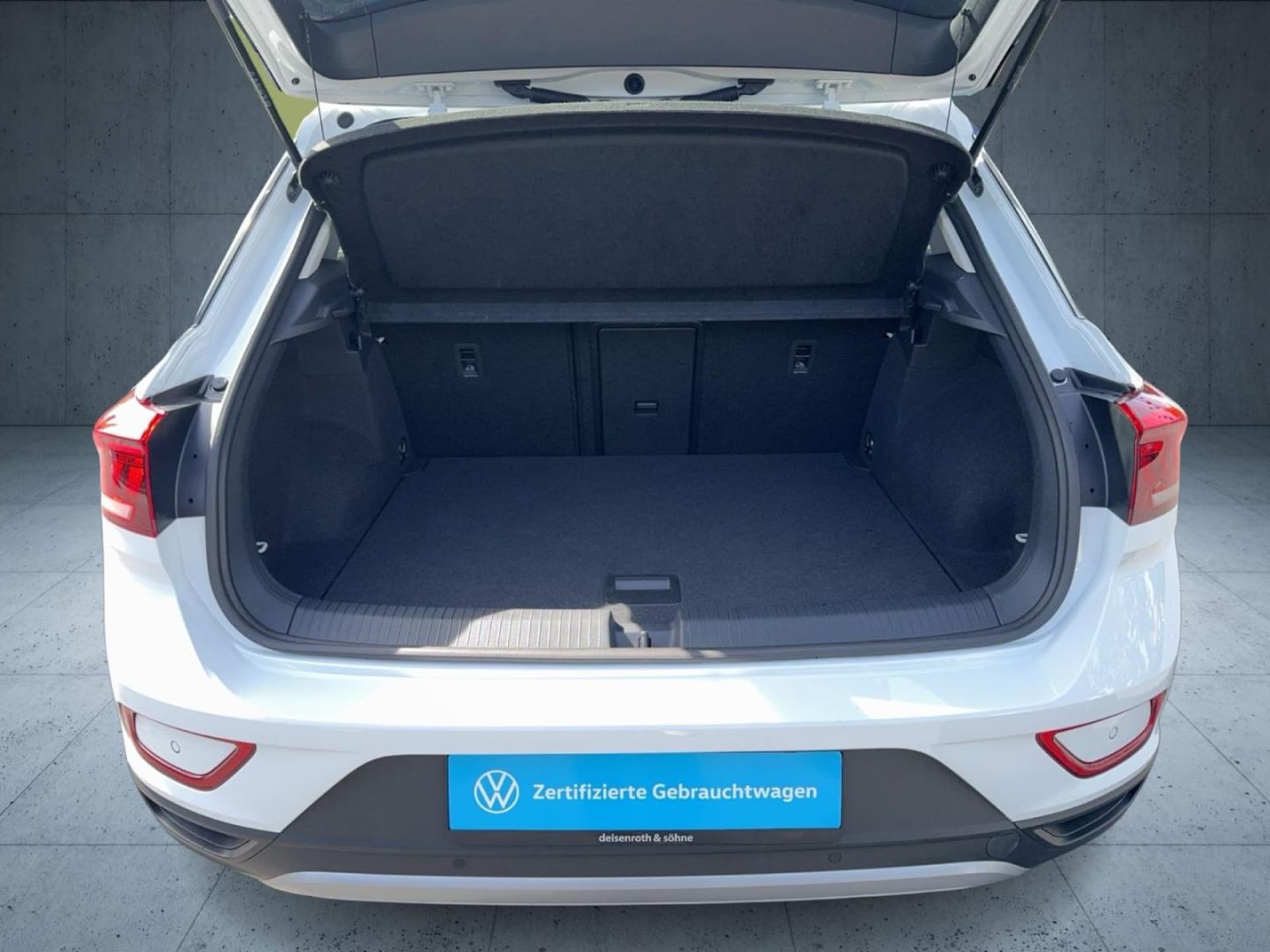Volkswagen T-Roc Life