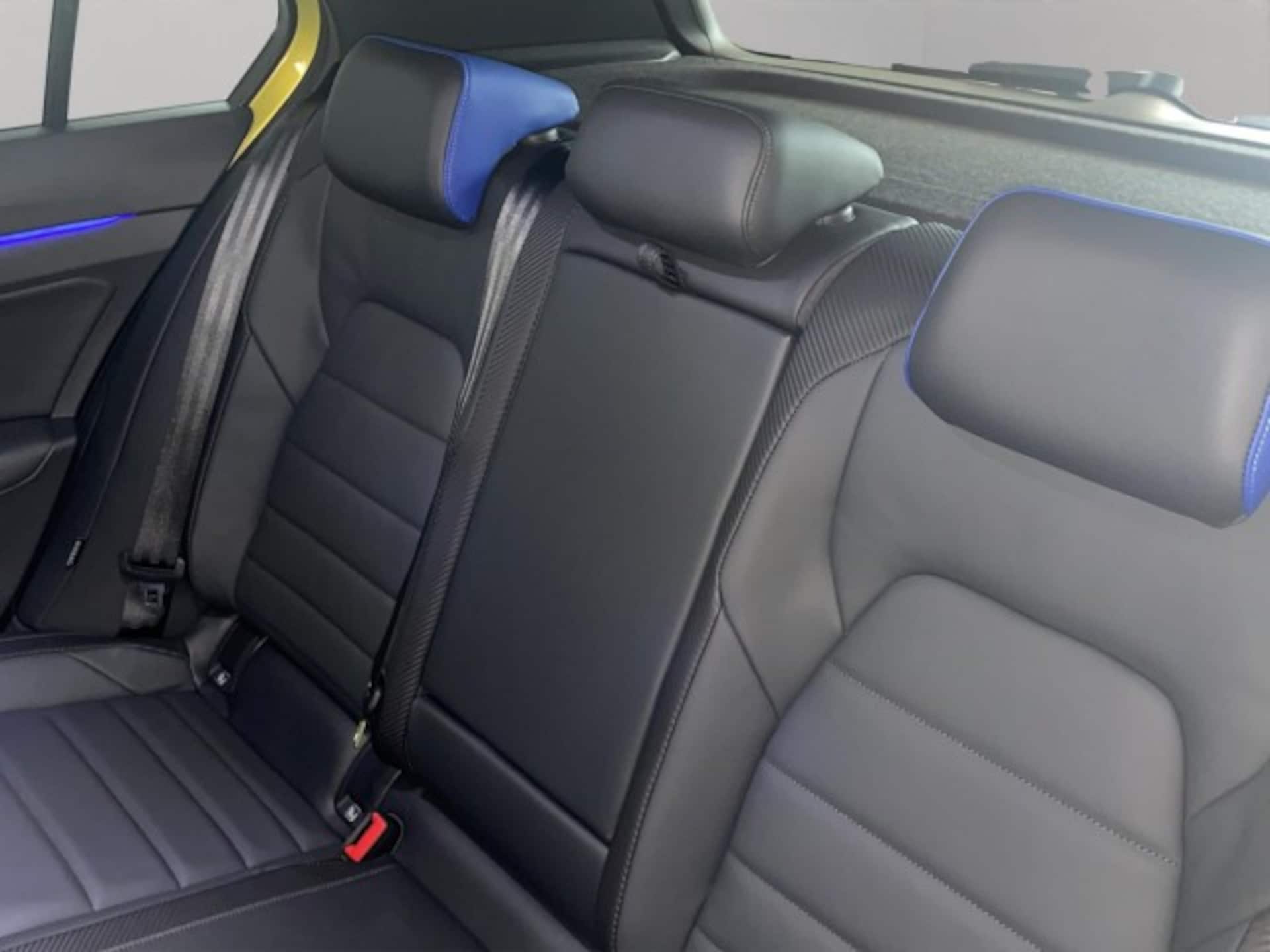 Volkswagen Golf R
