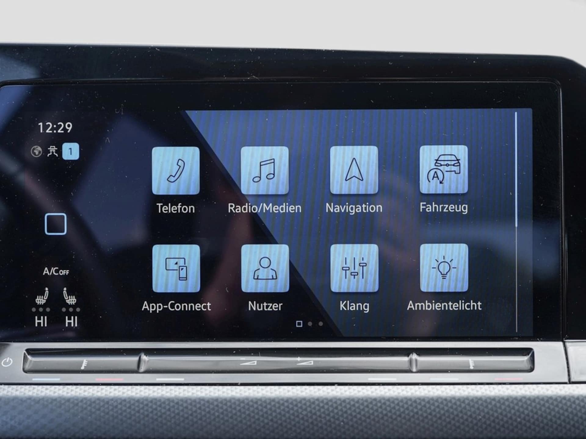 Volkswagen Golf Active