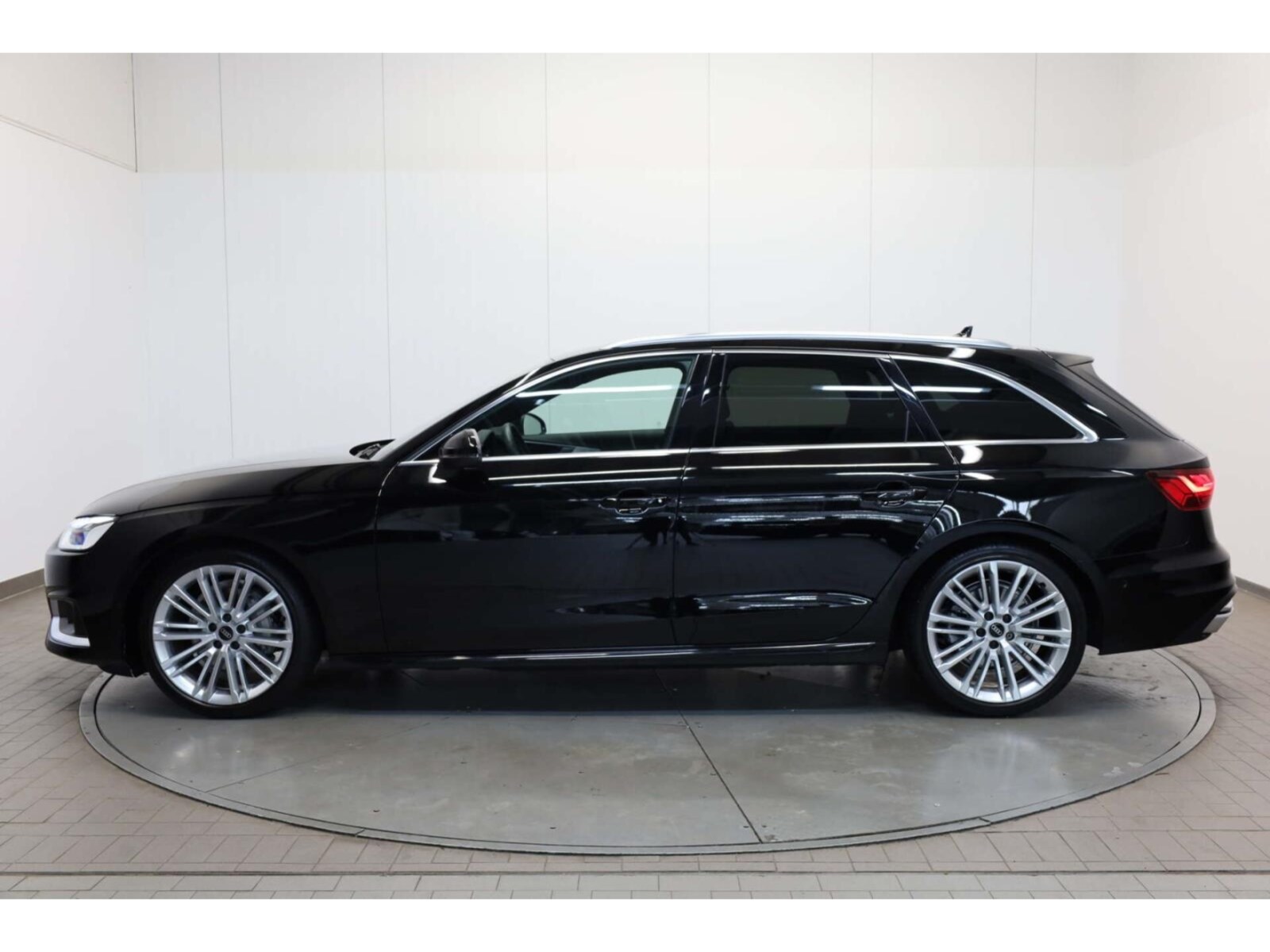 Audi A4 Avant – Bild 5