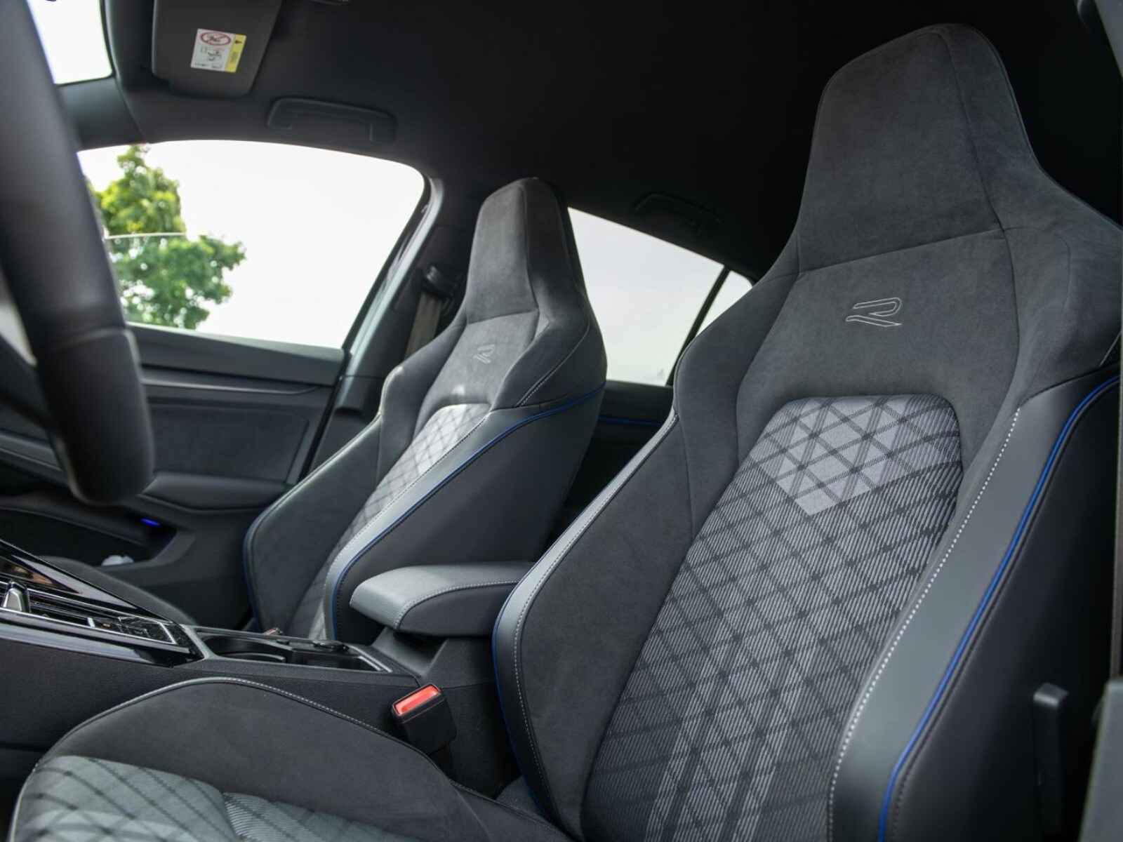 Volkswagen Golf – Bild 10