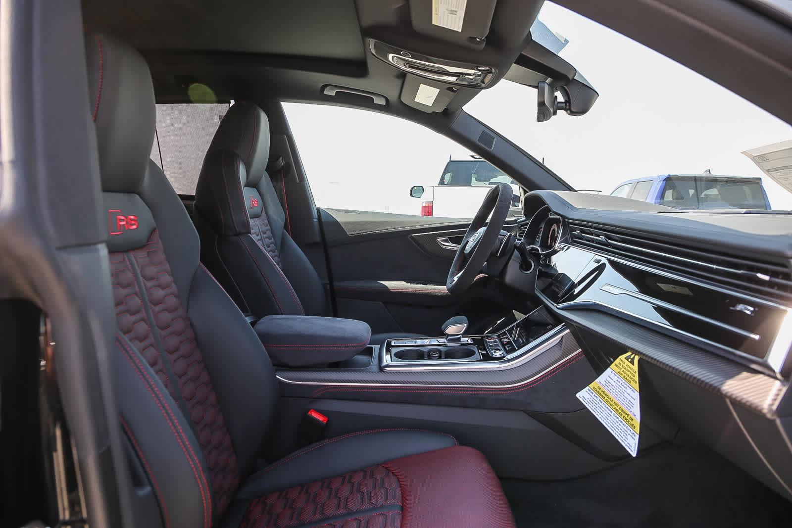 2025 Audi RS Q8 Base - Photo 19