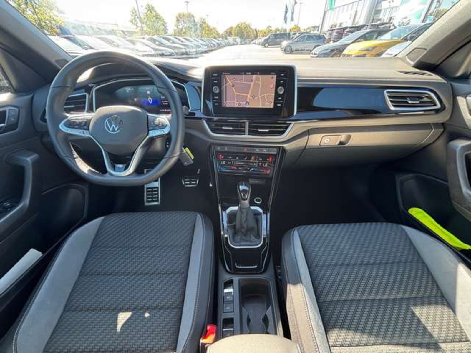 Volkswagen T-Roc Cabriolet – Bild 10