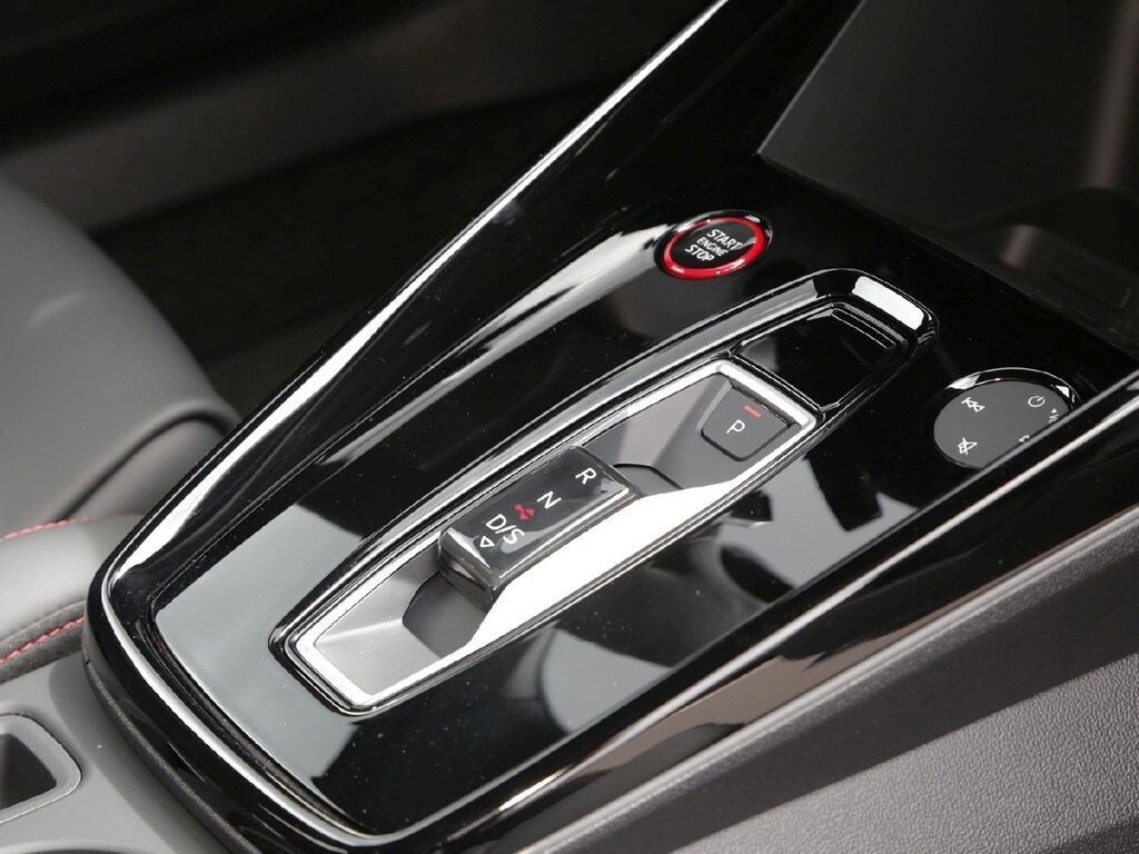 Image about Audi RS 3 Limousine TFSI quattro S tronic