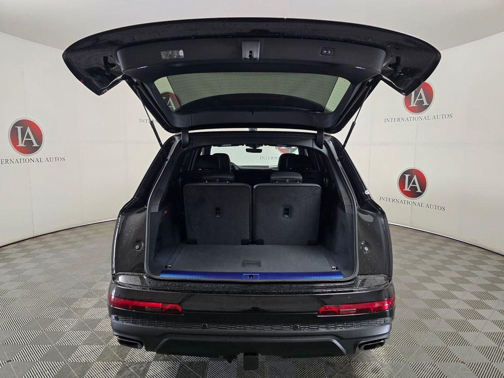 2026 Audi Q7 Premium Plus - Photo 9