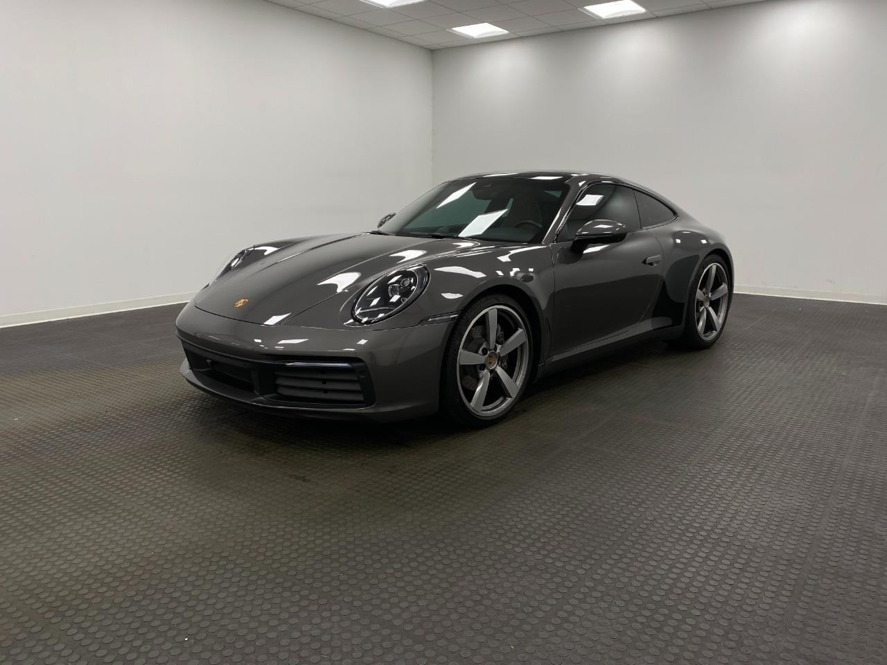 2022 Porsche 911 Carrera 4 Coupe's photo