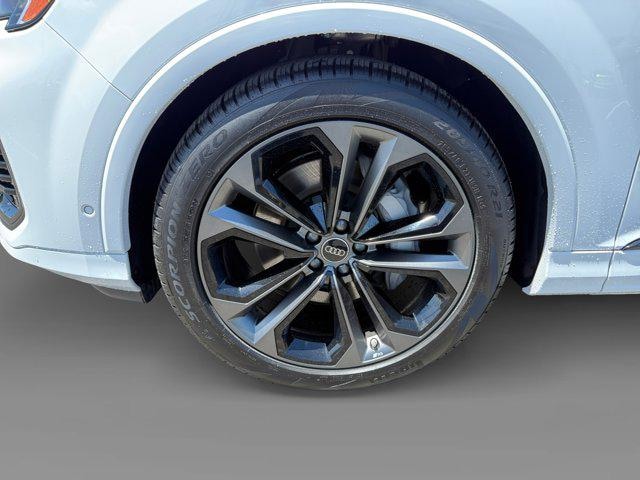 2025 Audi Q7 Prestige - Photo 9