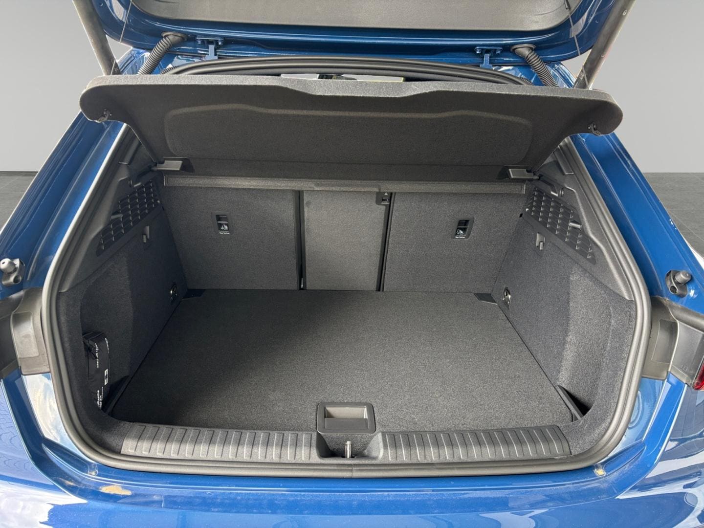 Bild über Audi A3 Sportback TFSI 110 kW S tronic - für weitere Informationen kontaktieren Sie den Audi Partner