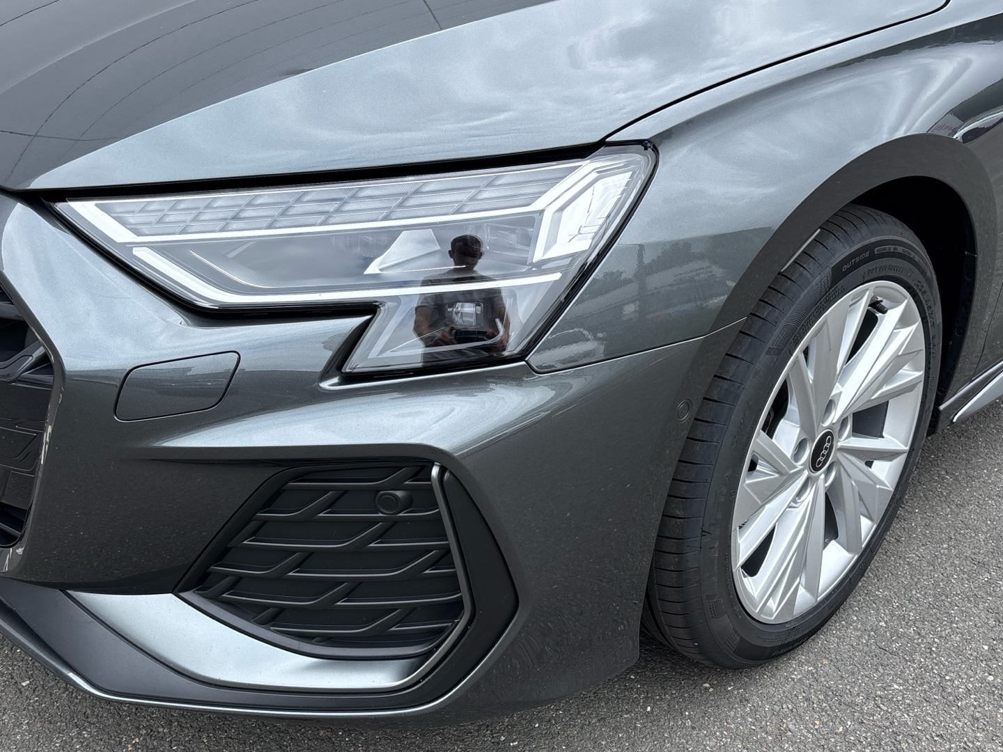 Bild über Audi A3 Sportback TDI S tronic - für weitere Informationen kontaktieren Sie den Audi Partner