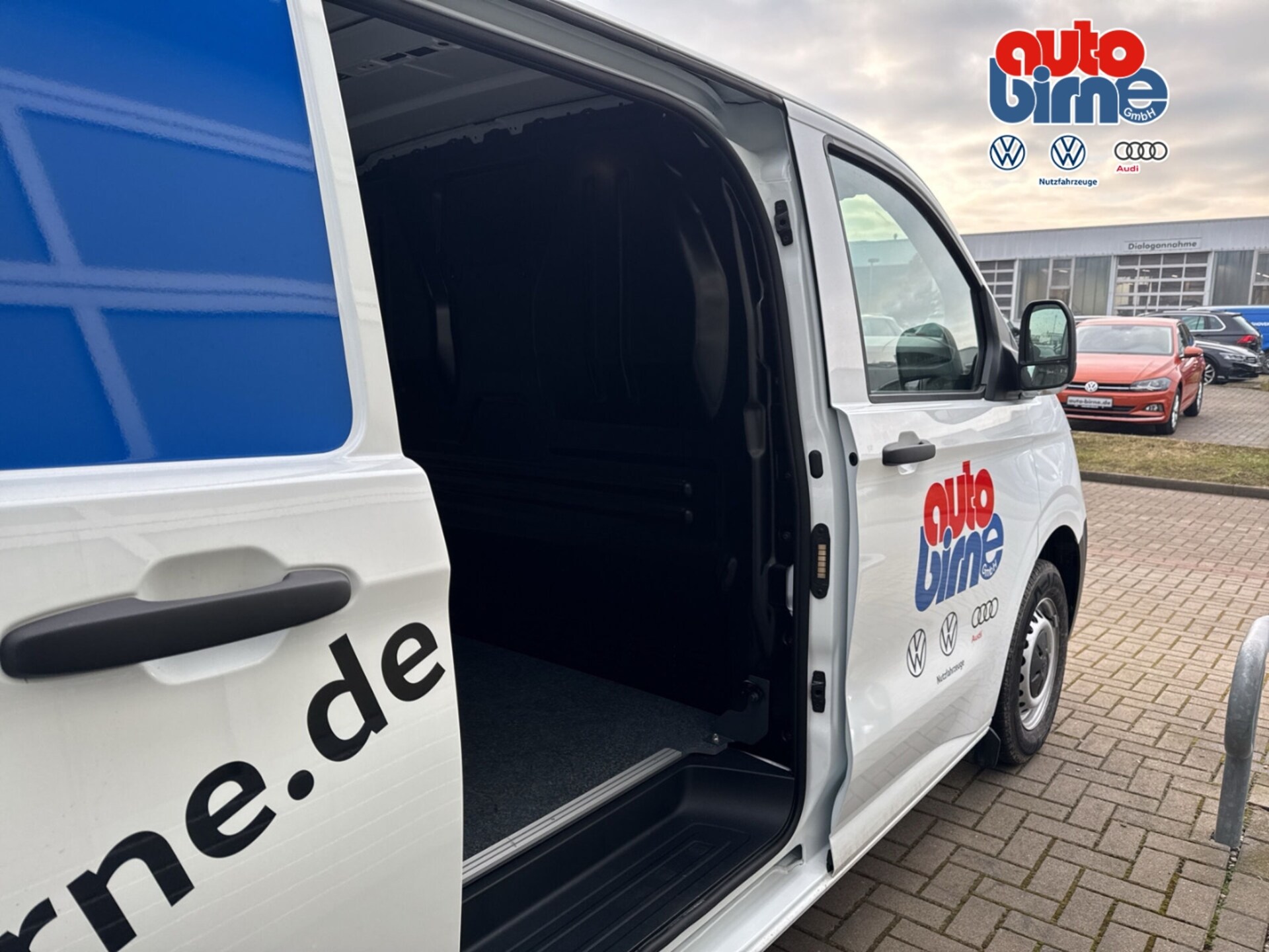 Volkswagen Transporter Kasten kurzer Radstand