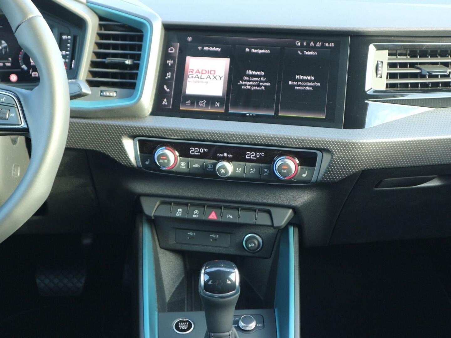Bild über Audi A1 allstreet 30 TFSI S tronic - für weitere Informationen kontaktieren Sie den Audi Partner