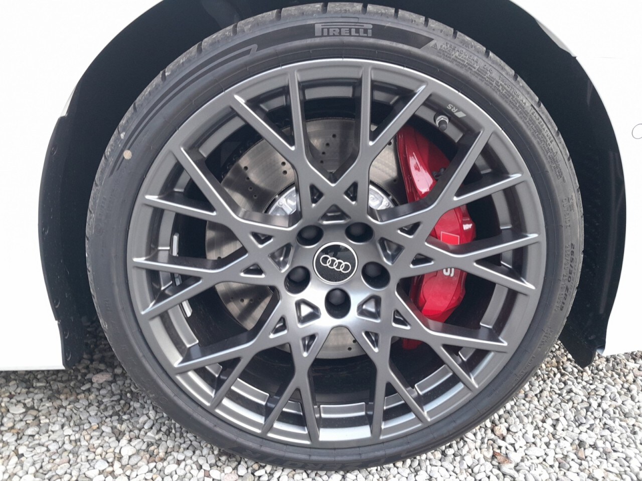 Image about Audi RS 3 Limousine TFSI quattro S tronic