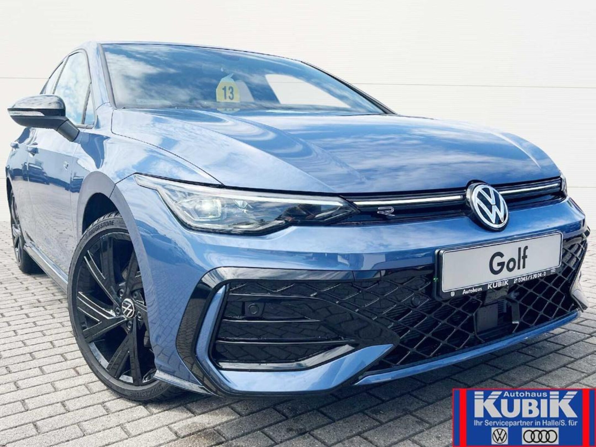 Volkswagen Golf R-Line