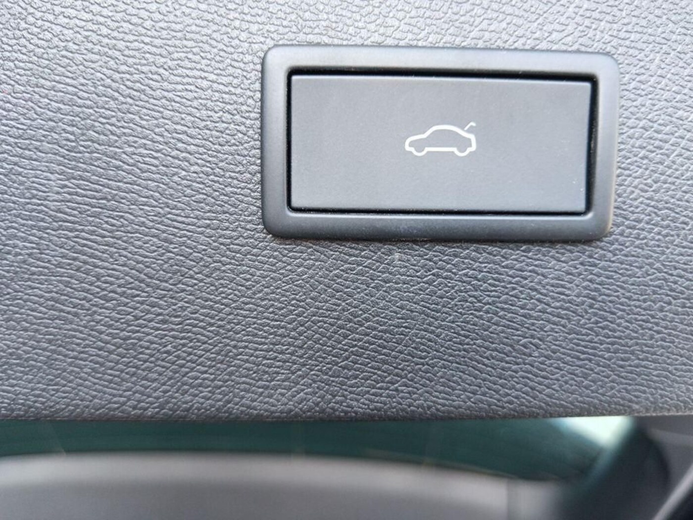 CUPRA Formentor 1.5 TSI e-Hybrid VZ DSG 200 kW (272 CV) — photo 9