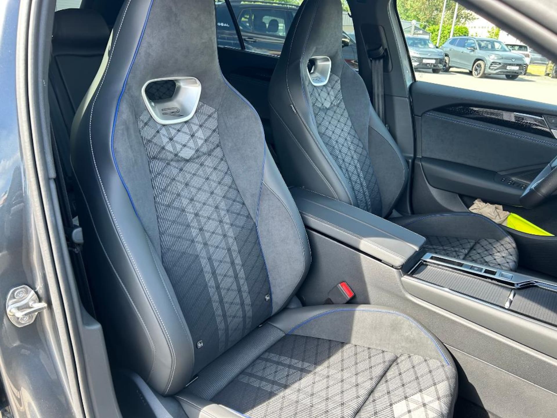 Volkswagen Passat R-Line