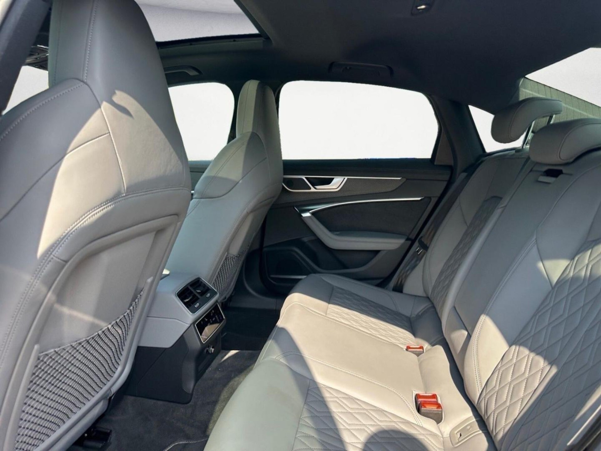 Audi S6 Limousine