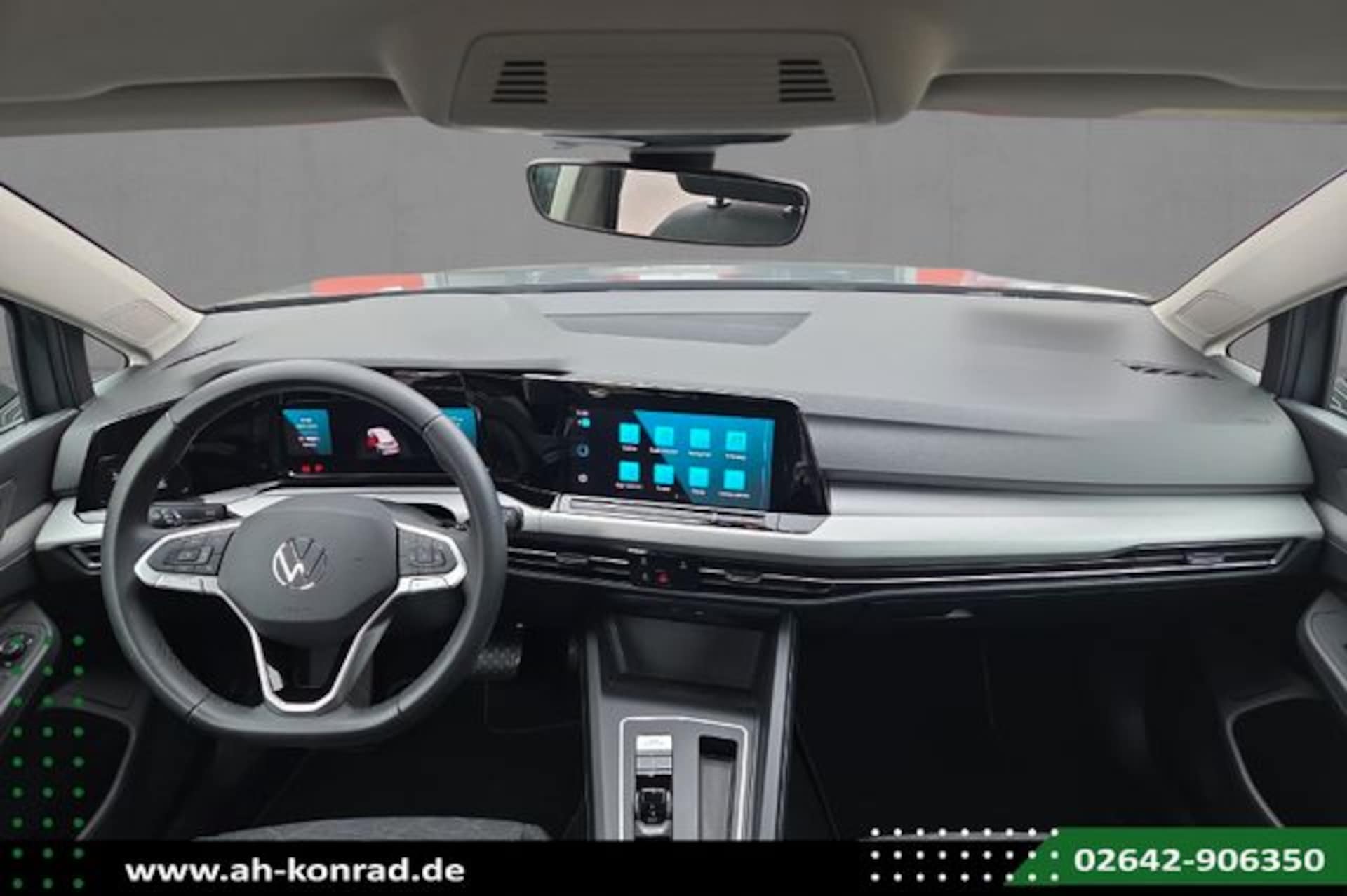 Volkswagen Golf Variant Life