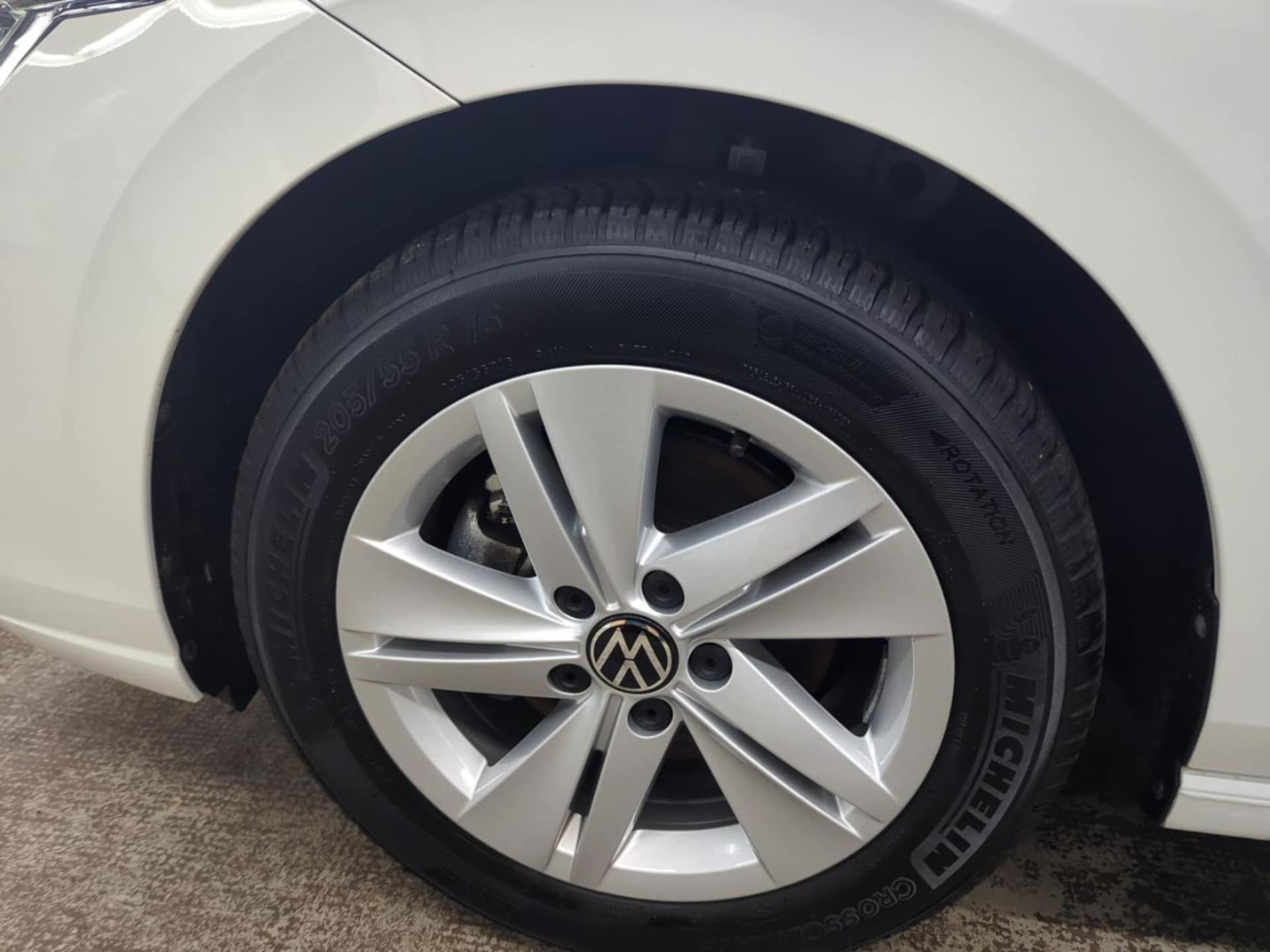 Volkswagen Golf Life