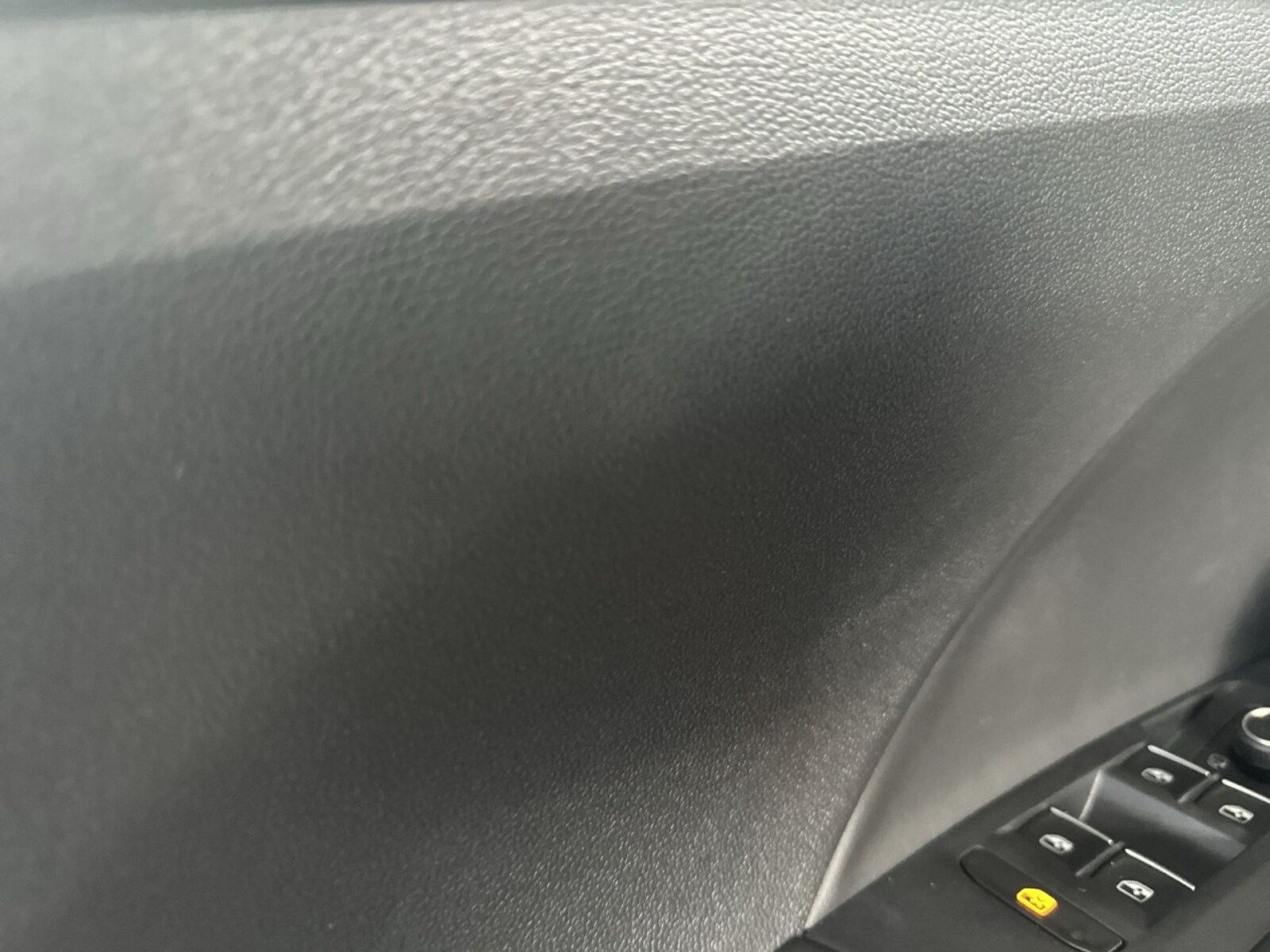 Volkswagen T-Cross – Bild 8