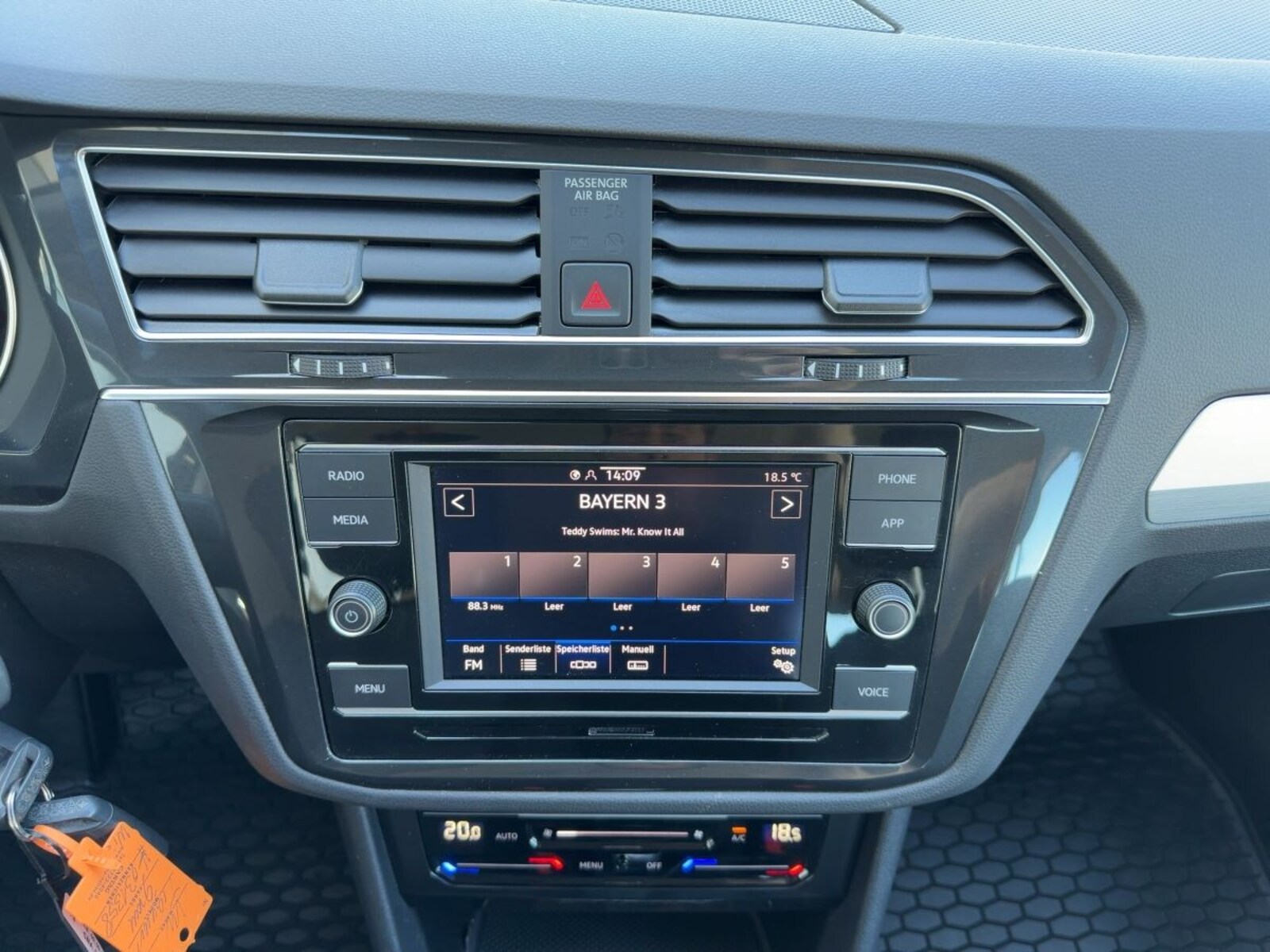 Volkswagen Tiguan – Bild 10