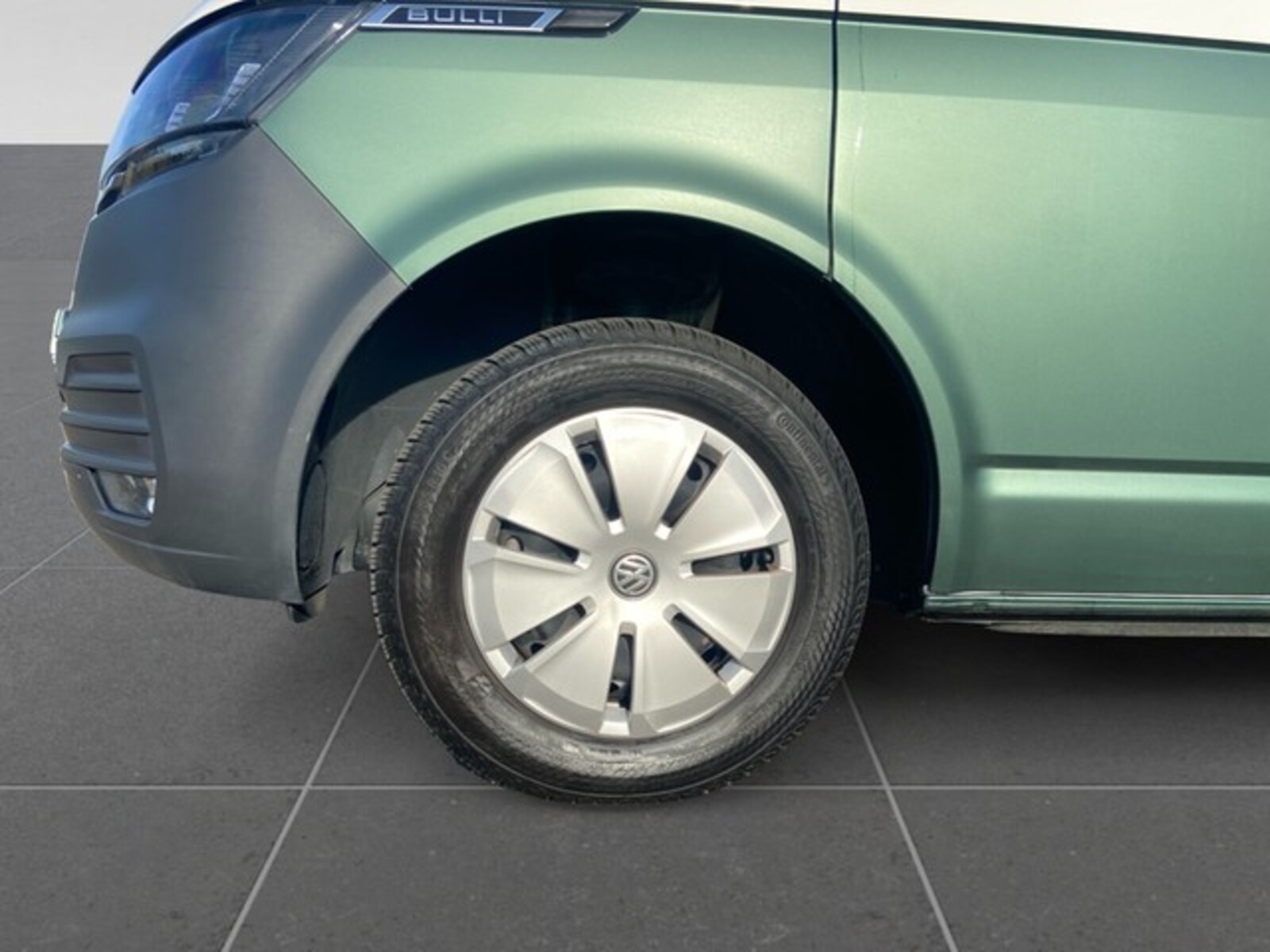 Volkswagen T6.1 Transporter Kasten langer Radstand – Bild 9