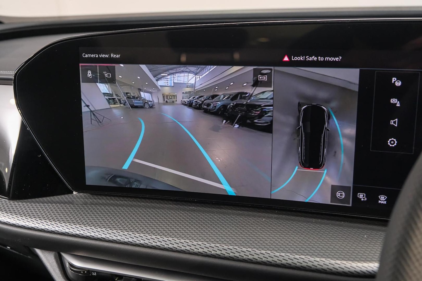 Image about Audi Q5 Sportback e-hybrid quattro S tronic