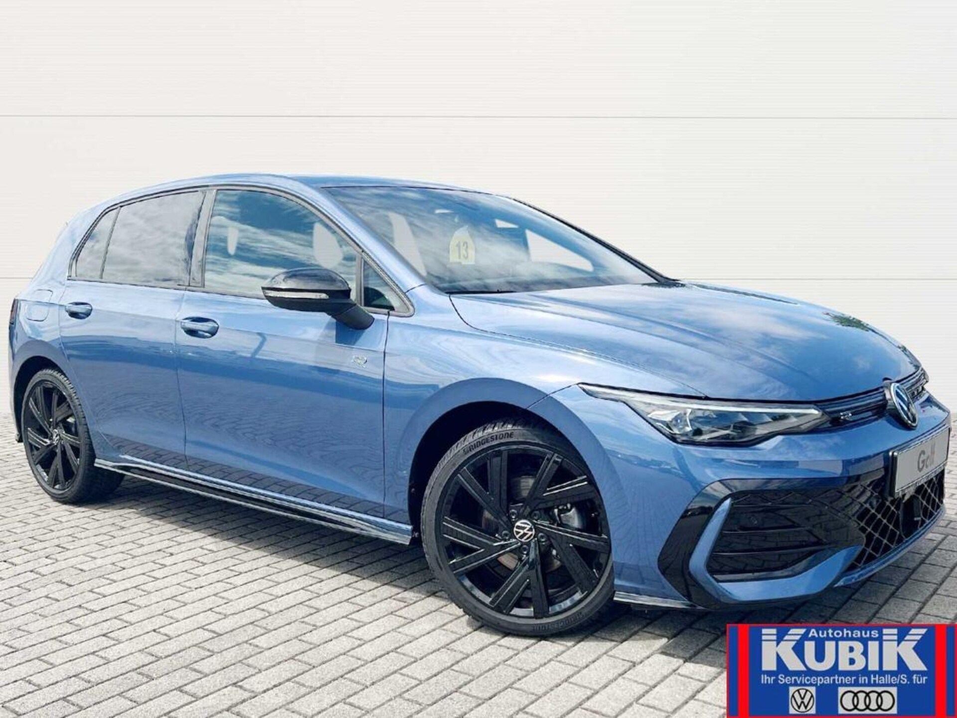Volkswagen Golf R-Line