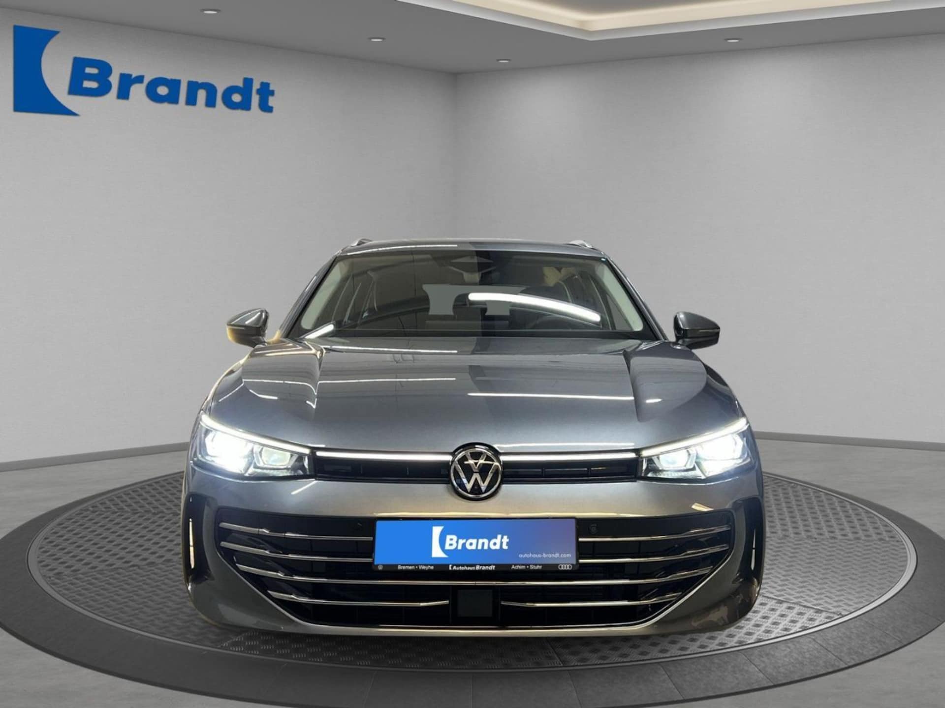 Volkswagen Passat Elegance