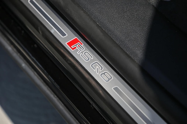 2025 Audi RS Q8 Base - Photo 25