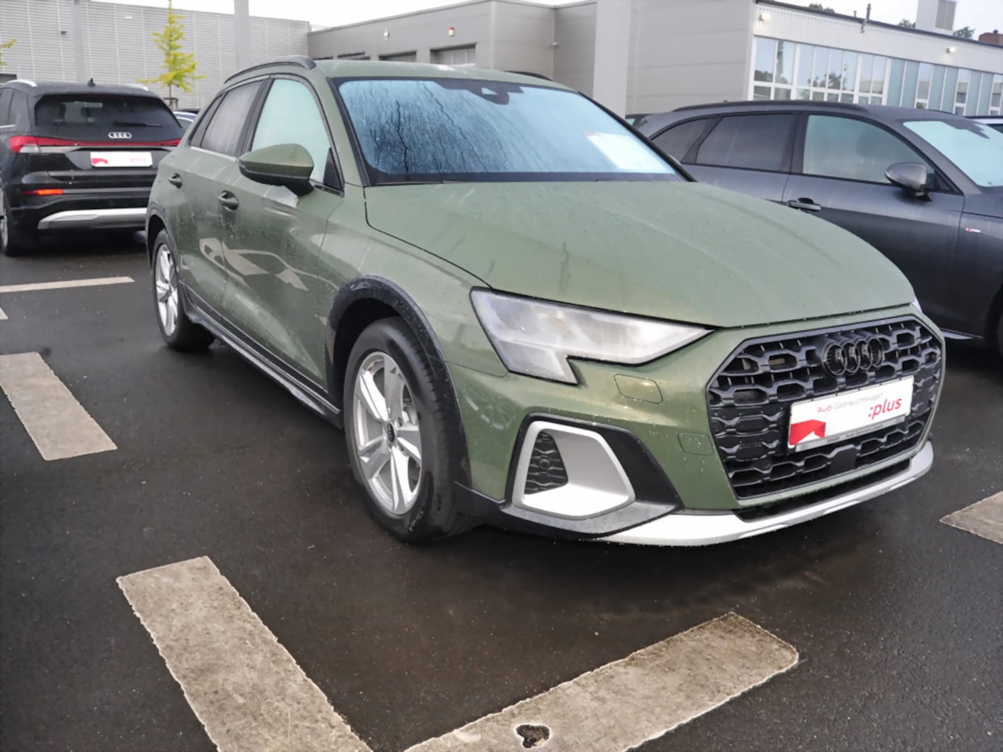 Bild über Audi A3 allstreet 35 TFSI S tronic - für weitere Informationen kontaktieren Sie den Audi Partner