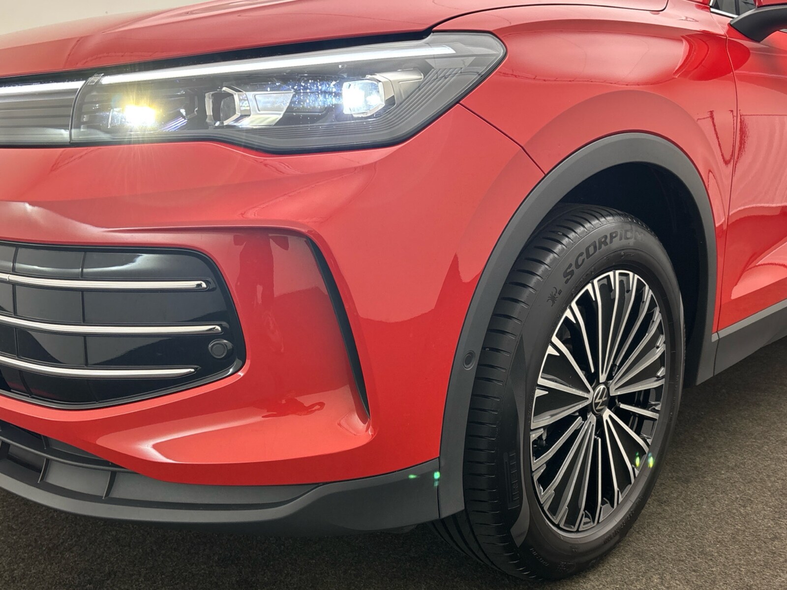 Volkswagen Tiguan – Bild 6