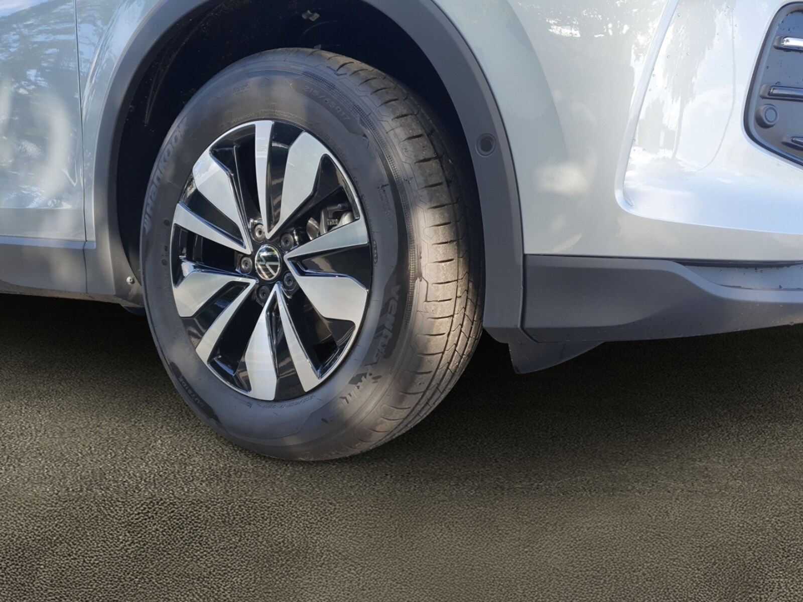 Volkswagen Tiguan – Bild 7