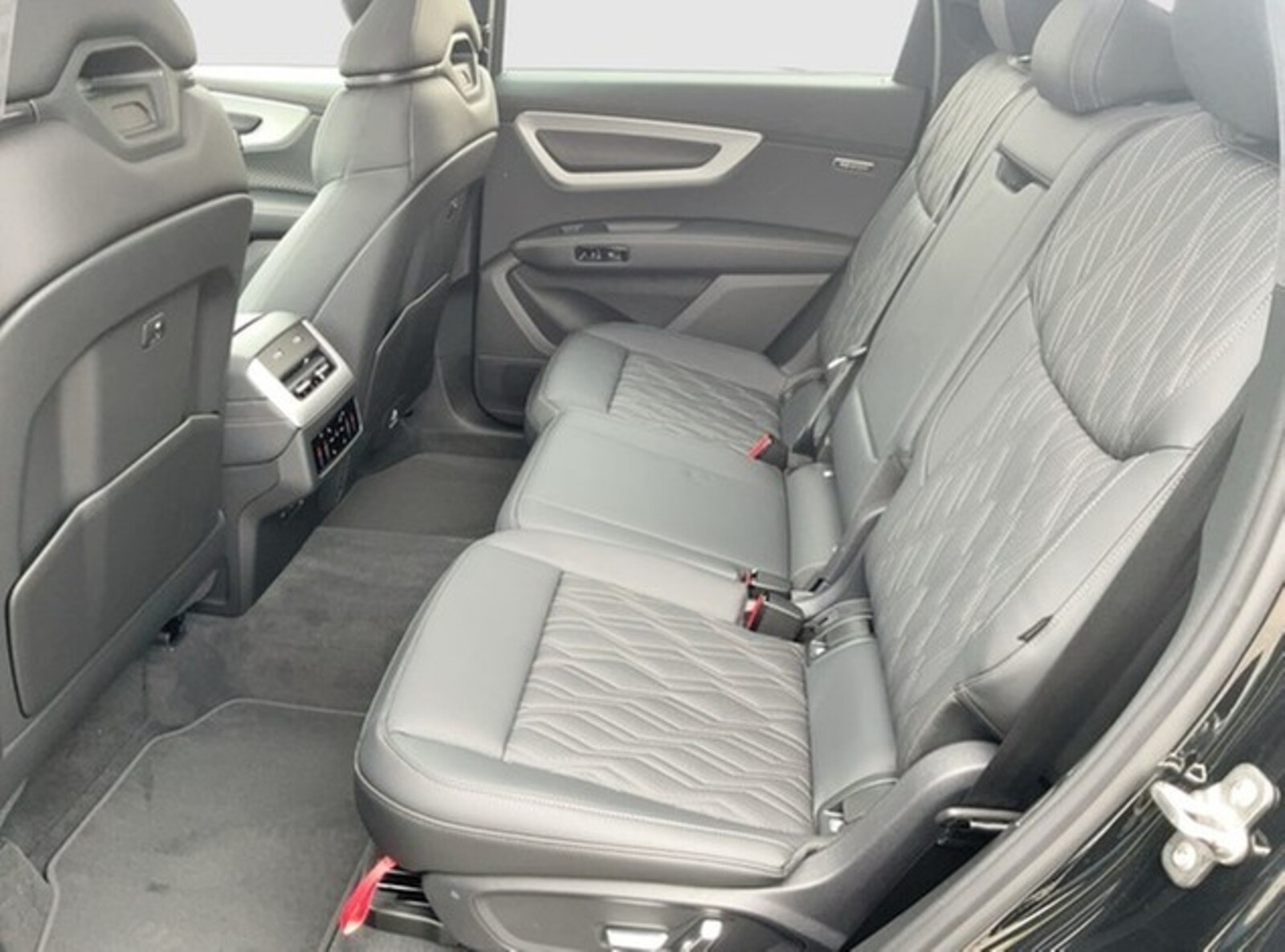 Audi Q7 – Bild 11