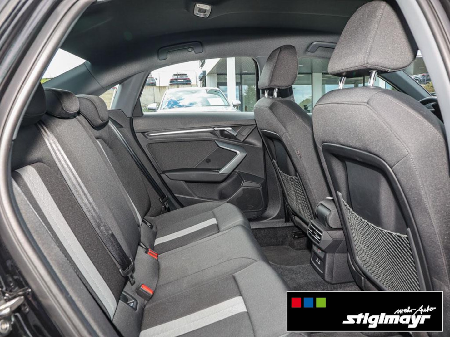 Bild über Audi A3 Limousine TDI S tronic - für weitere Informationen kontaktieren Sie den Audi Partner