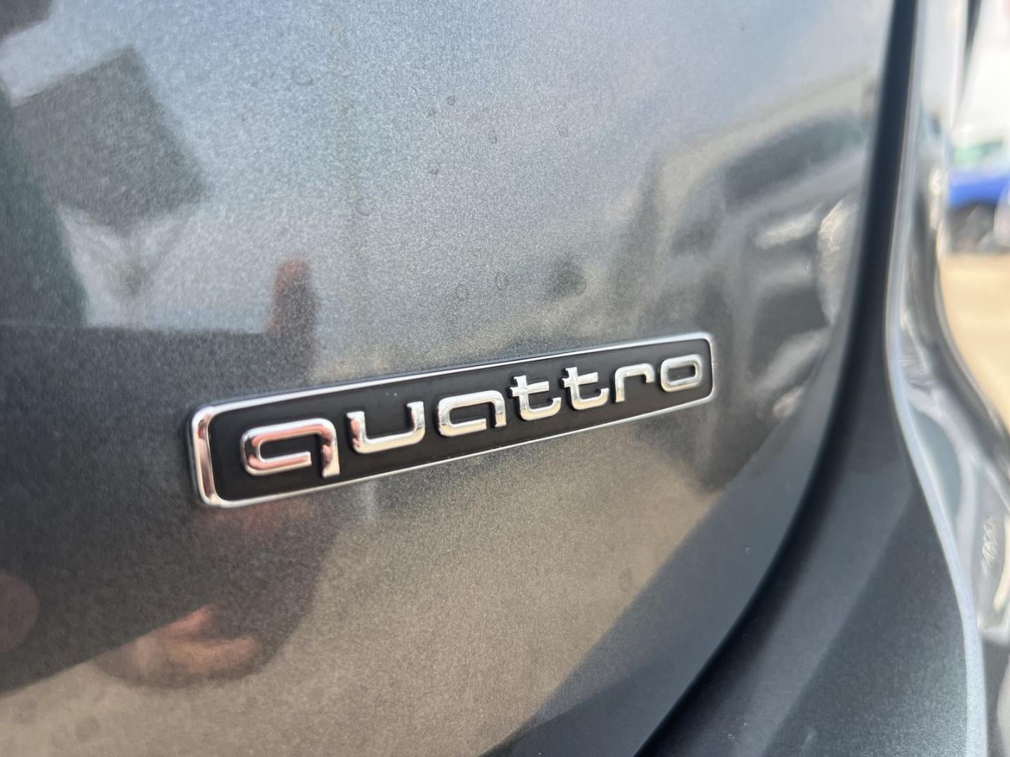 Bild über Audi A6 Avant TFSI quattro 270 kW S tronic - für weitere Informationen kontaktieren Sie den Audi Partner