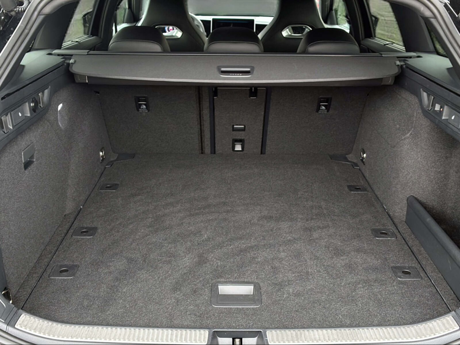 Volkswagen Passat – Bild 14