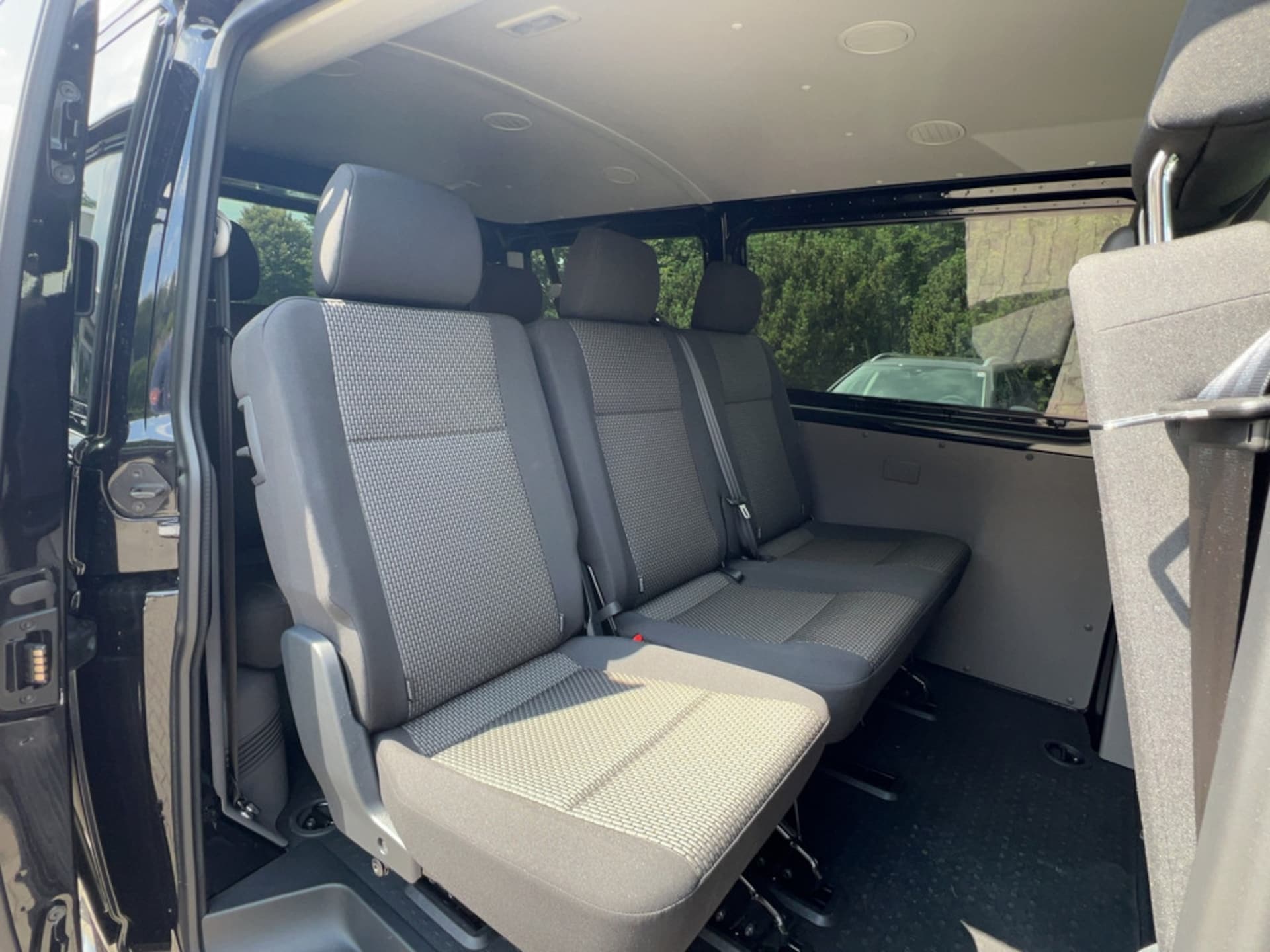 Volkswagen T6.1 Transporter Kombi kurzer Radstand