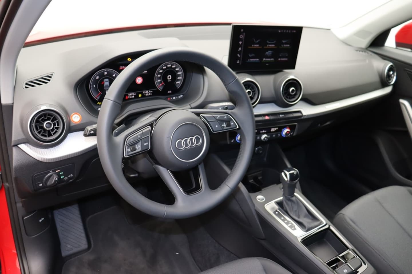 Bild über Audi Q2 advanced 35 TDI S tronic - für weitere Informationen kontaktieren Sie den Audi Partner