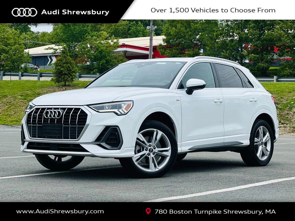 2024 Audi Q3 45 TFSI S Line Premium quattro's photo