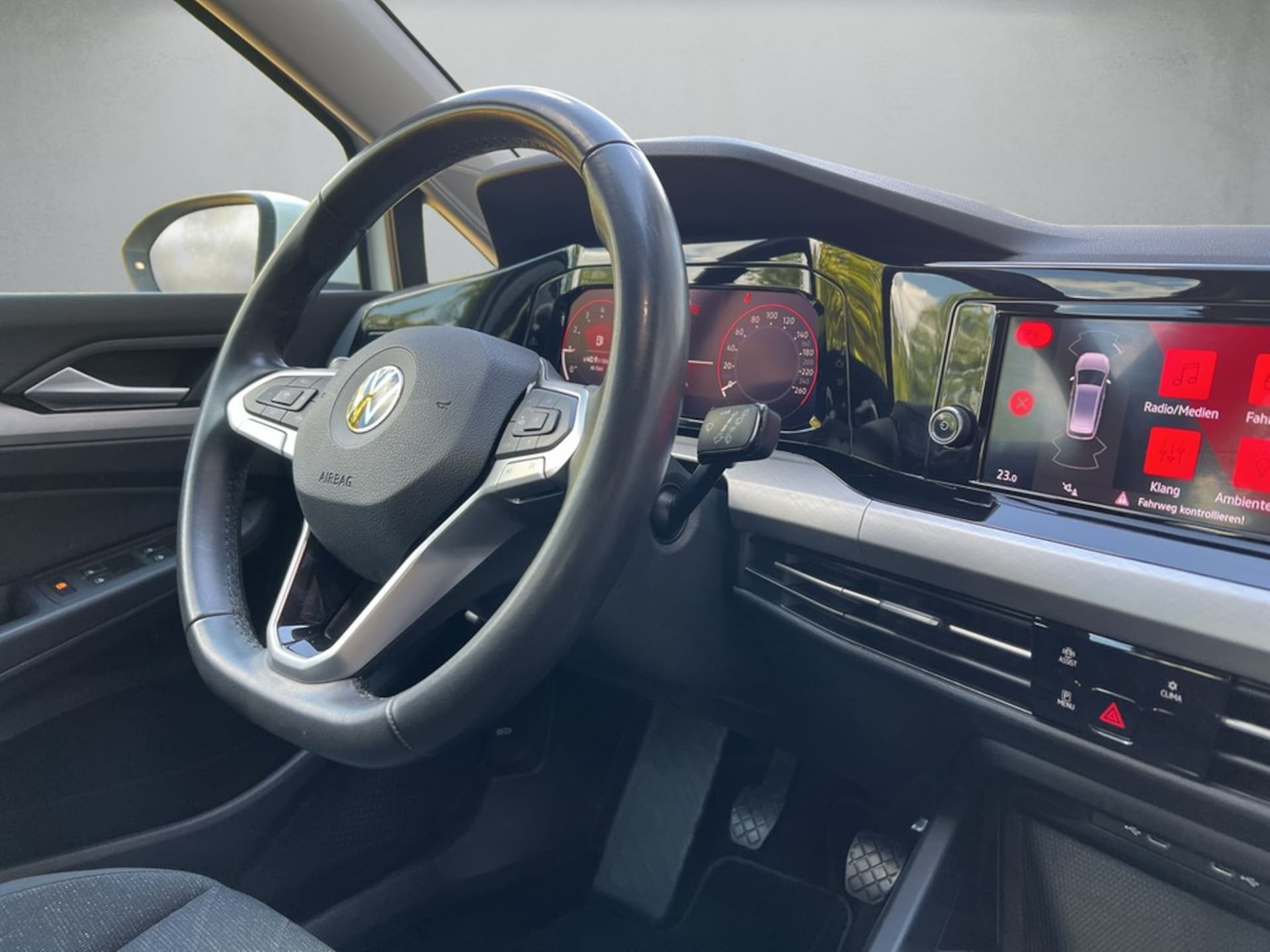 Volkswagen Golf Variant Life