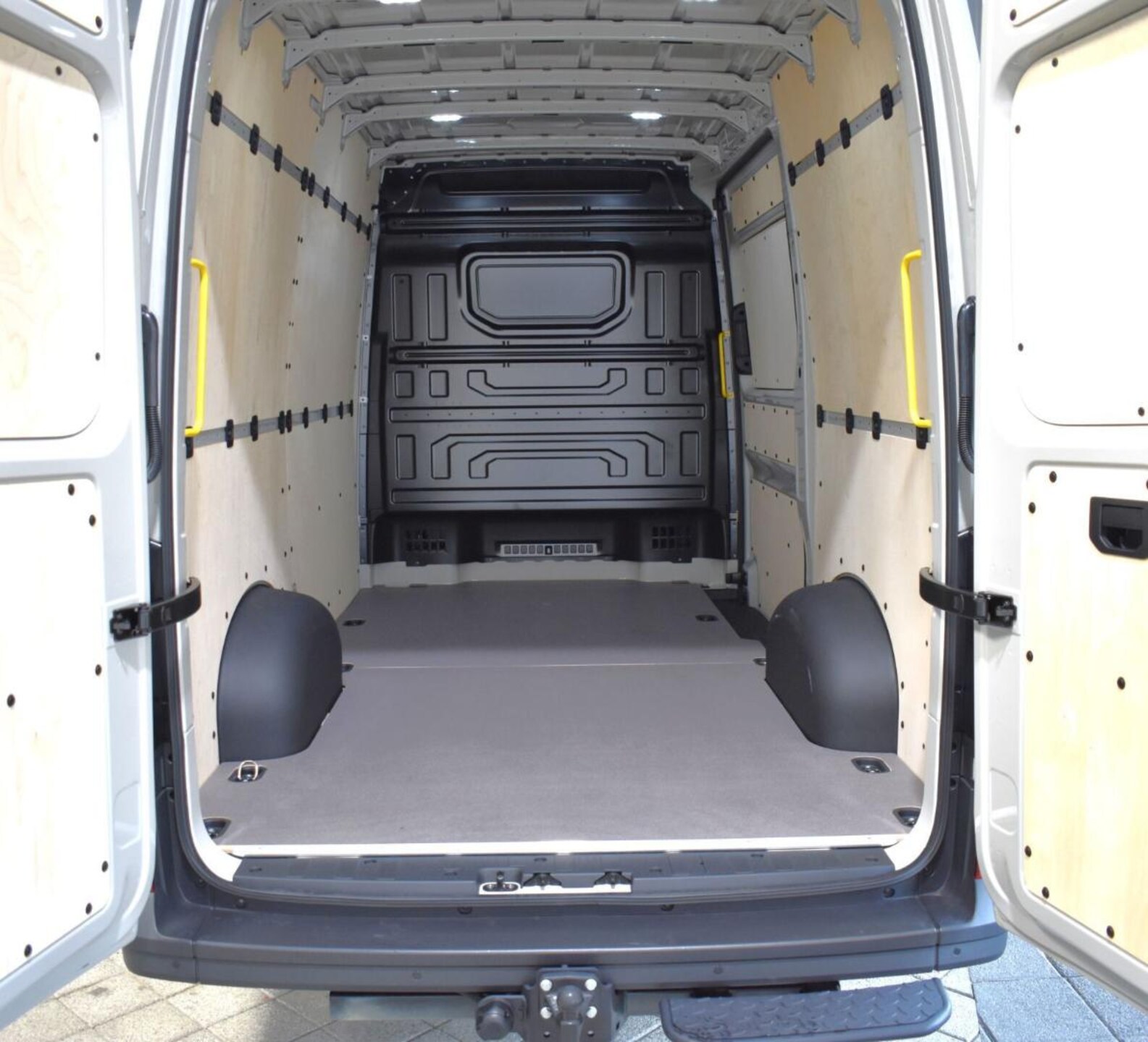 Volkswagen Crafter Kasten mittlerer Radstand