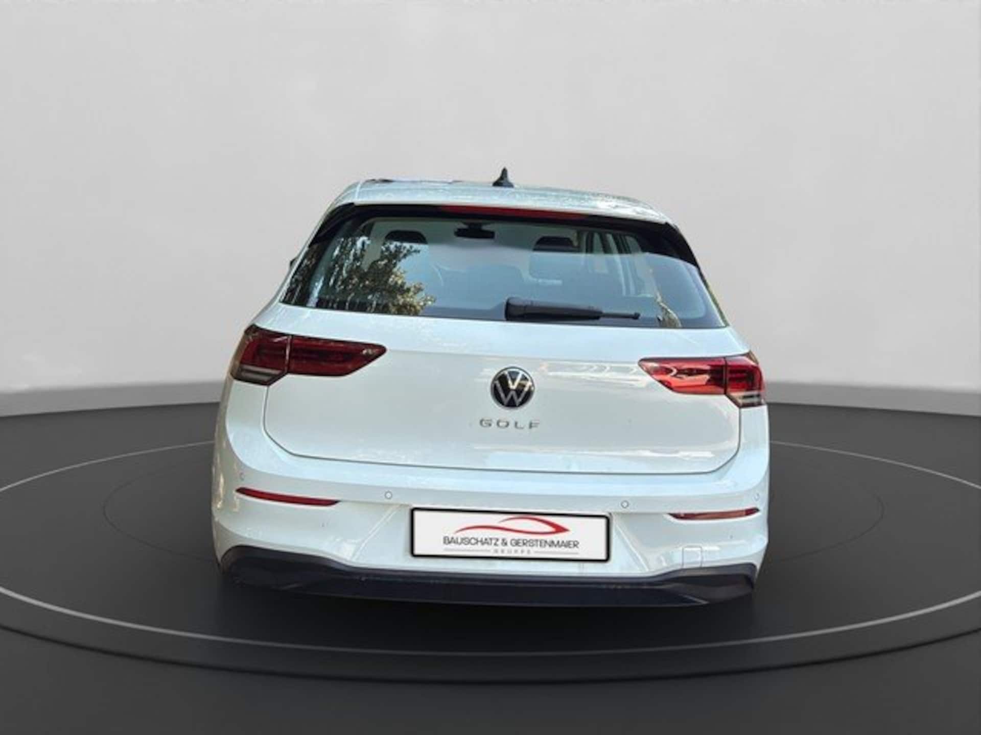 Volkswagen Golf Life