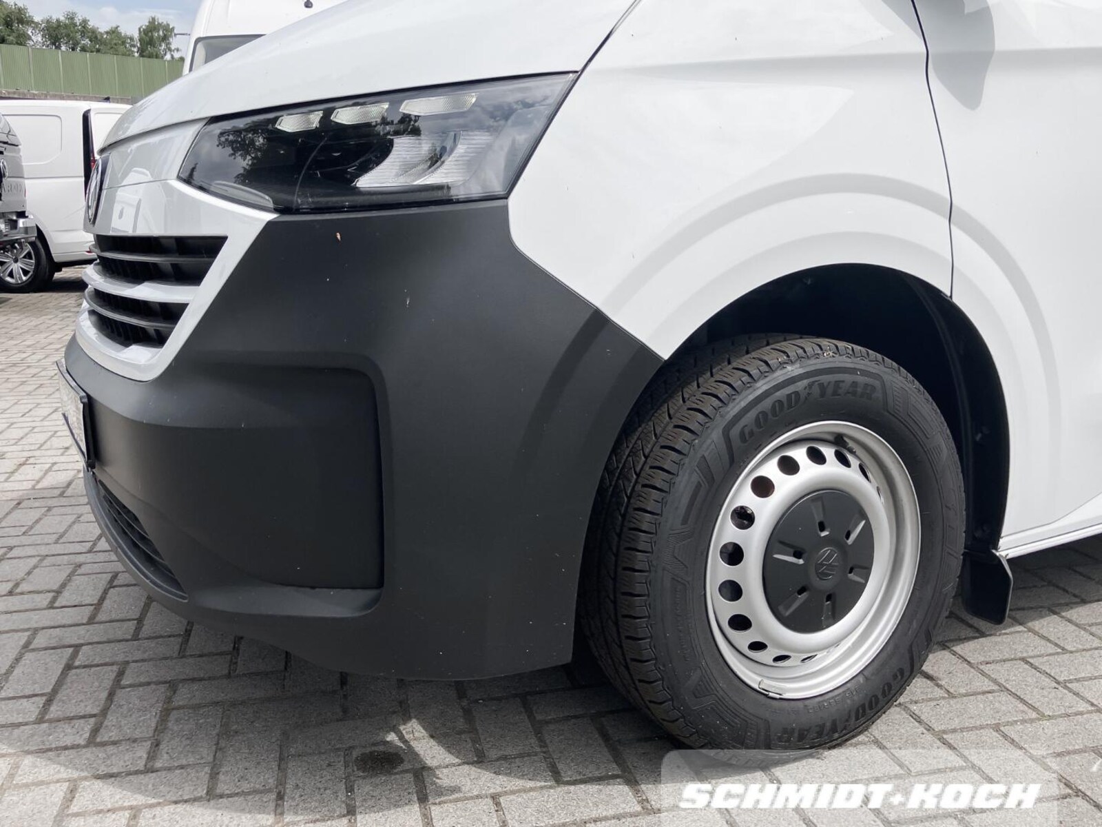Volkswagen Transporter Kasten langer Radstand – Bild 4