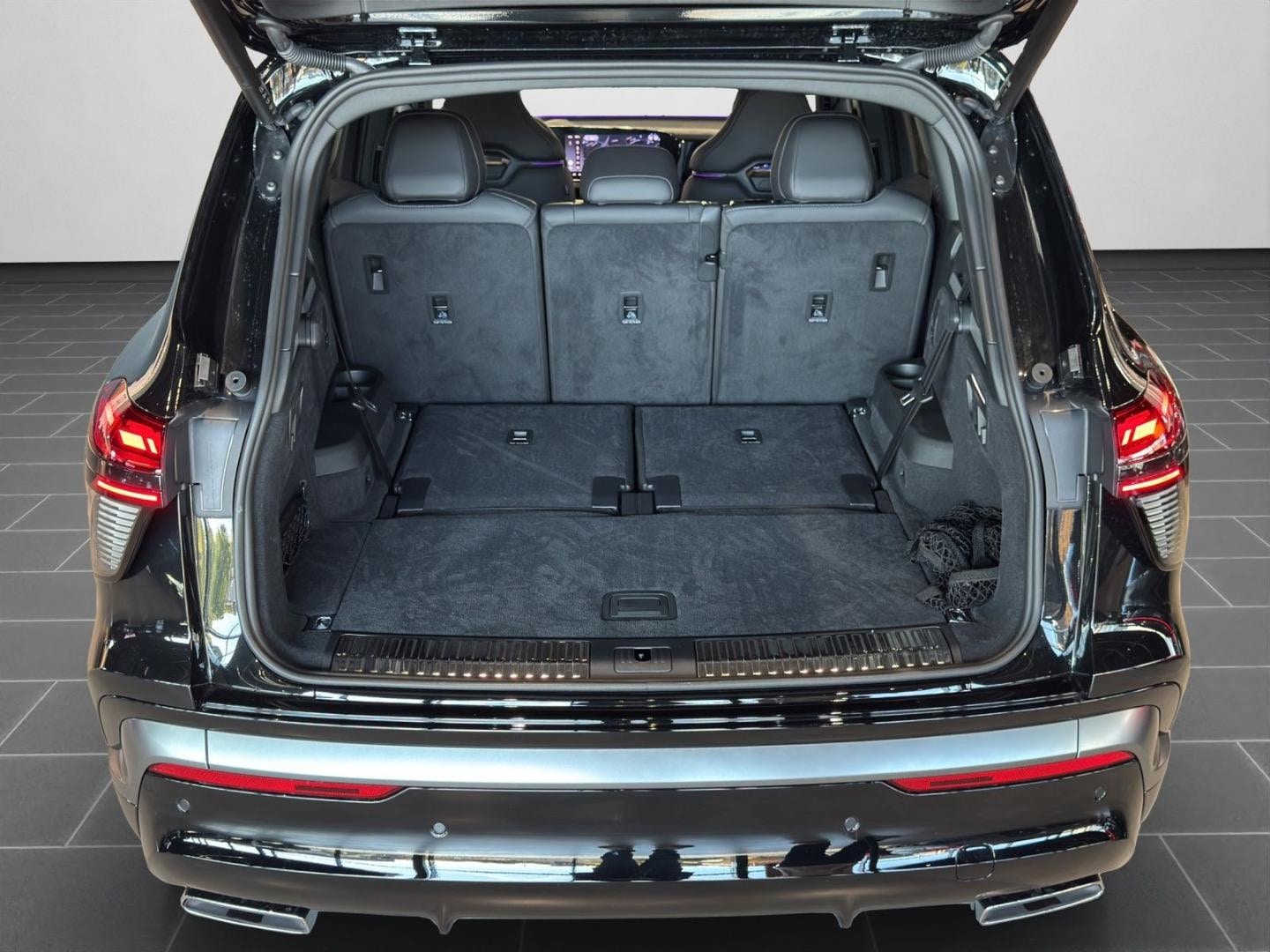 Bild über Audi Q7 SUV TDI quattro 220 kW tiptronic - für weitere Informationen kontaktieren Sie den Audi Partner