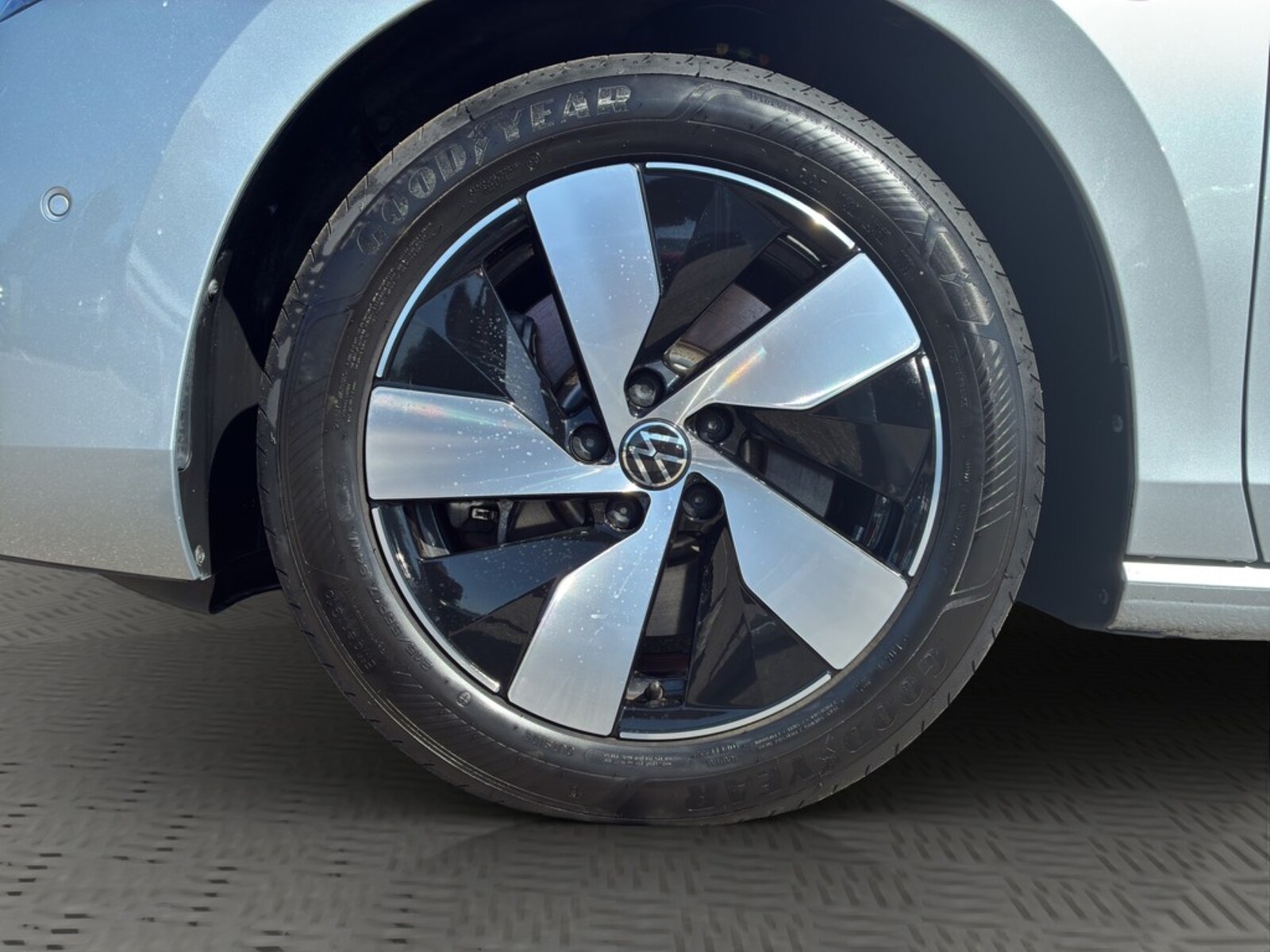 Volkswagen Passat – Bild 3