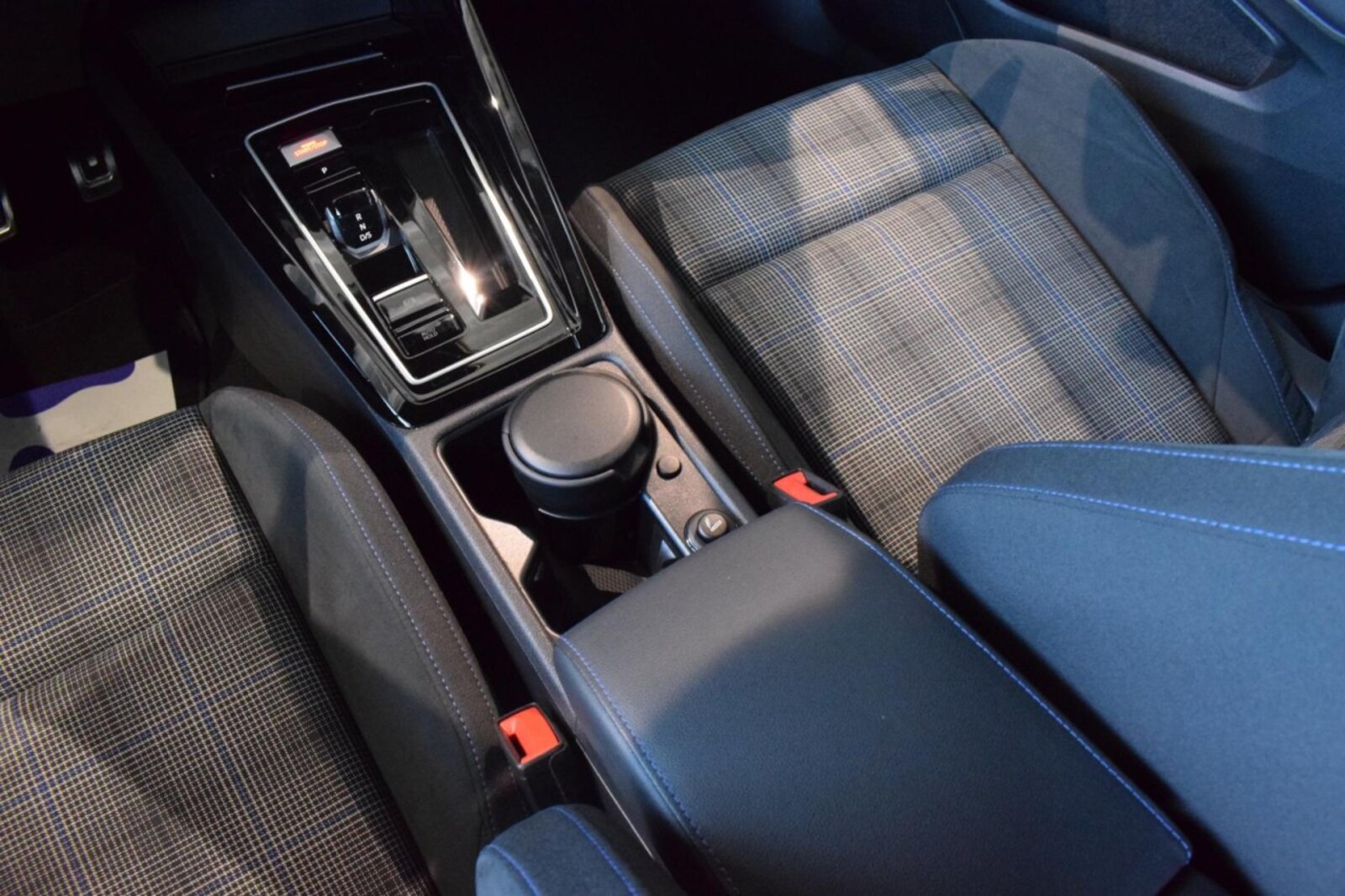 Volkswagen Golf – Bild 12