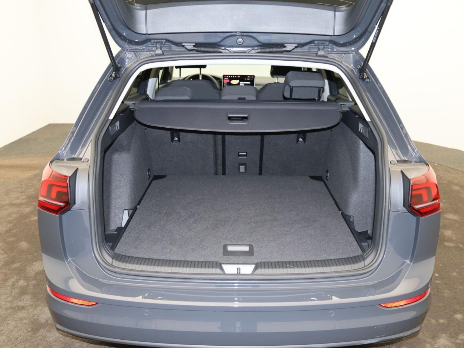 Volkswagen Golf Variant – Bild 9