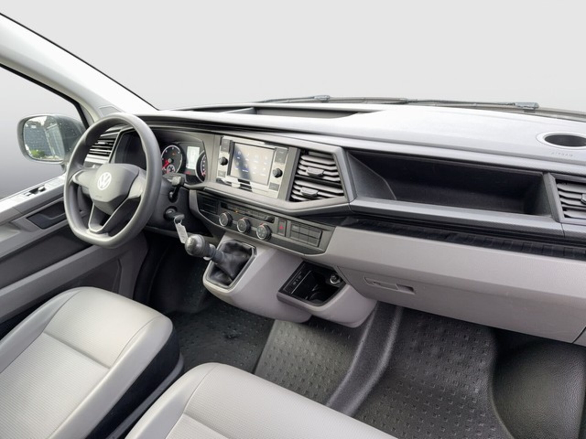 Volkswagen T6.1 Transporter Kasten kurzer Radstand